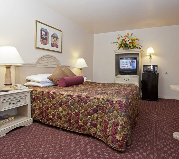 El Camino Inn- Guest Rooms
